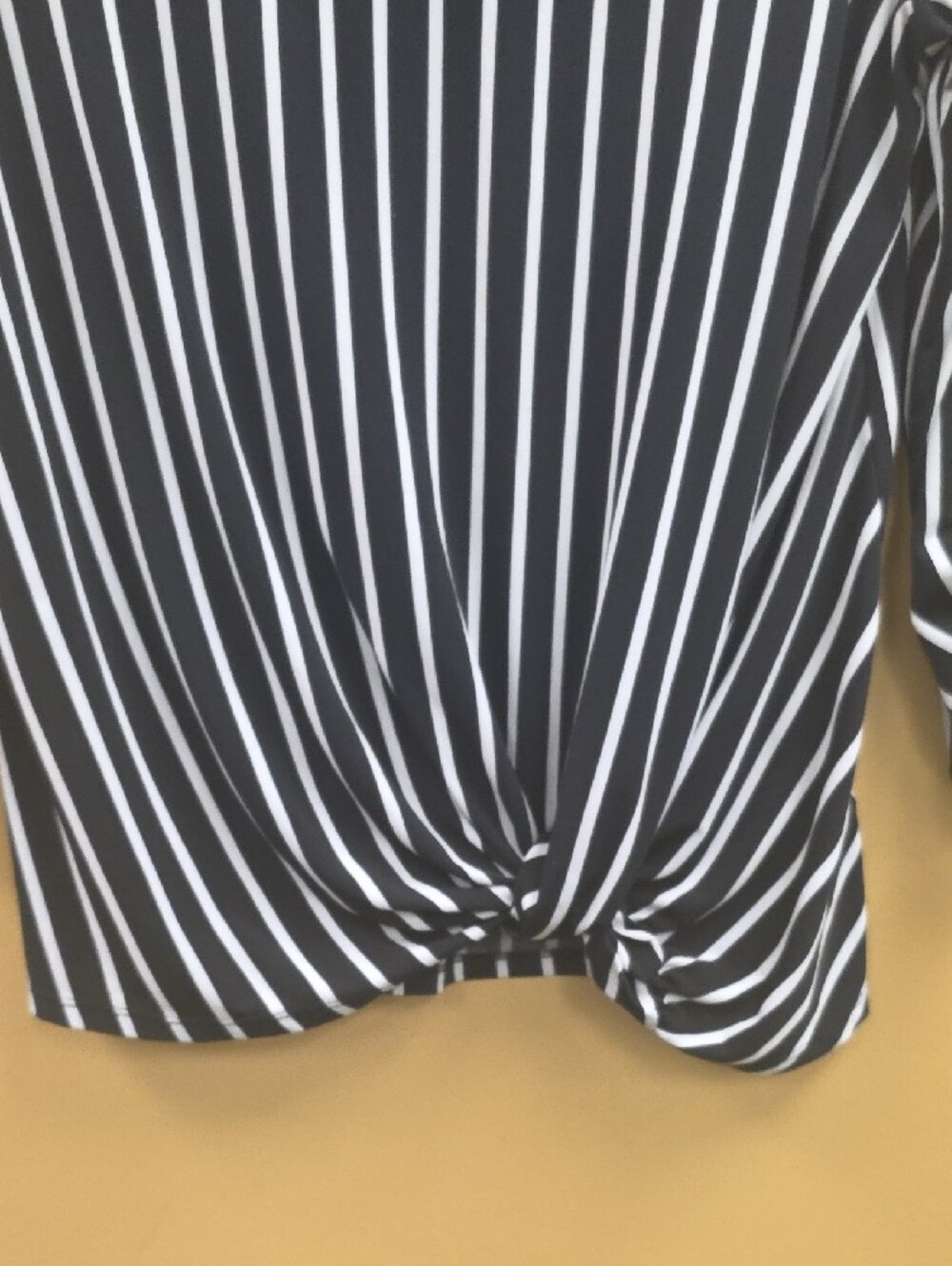 Black &‎ White Striped Knot-Front Women's Top - Picture 3 of 5